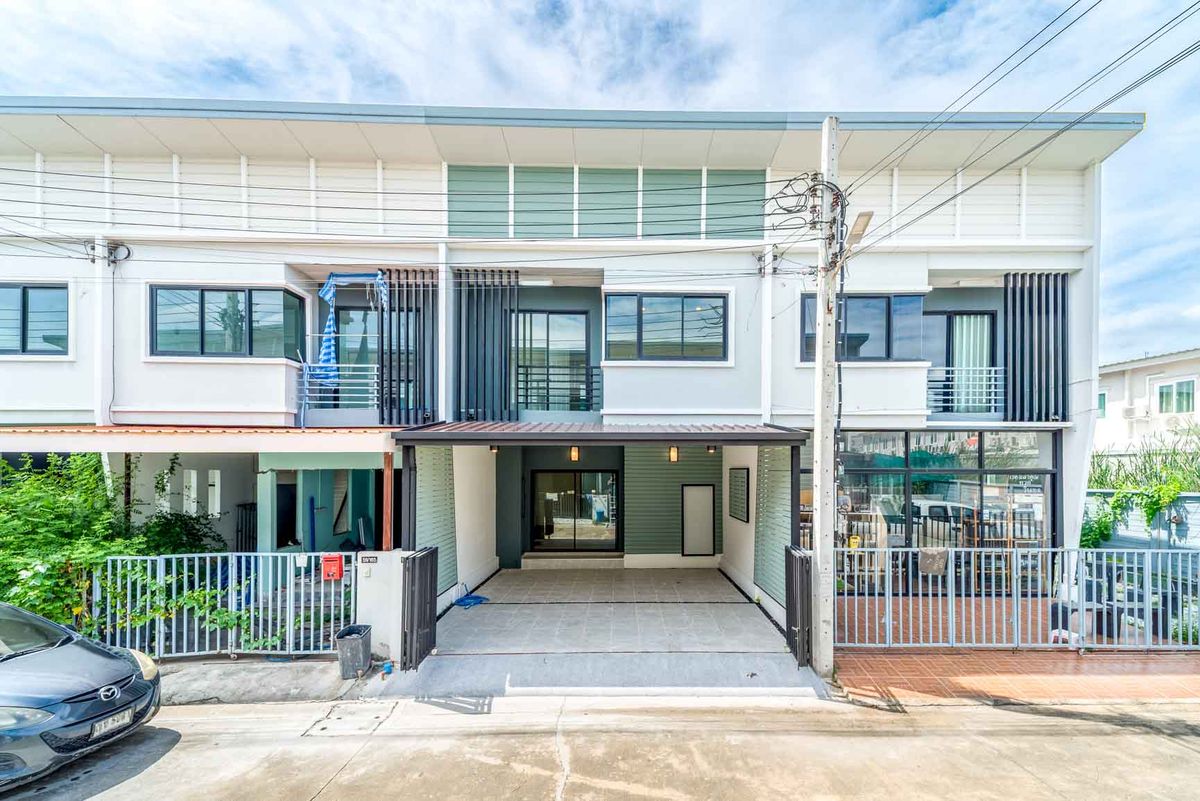 โครงการ บ้านลภาวัน 23 วงแหวนราชพฤกษ์-ชัยพฤกษ์ รีโนเวทใหม่ พร้อมย้ายเข้าอยู่ โครงการ บ้านลภาวัน 23 วงแหวนราชพฤกษ์-ชัยพฤกษ์ รีโนเวทใหม่ พร้อมย้ายเข้าอยู่