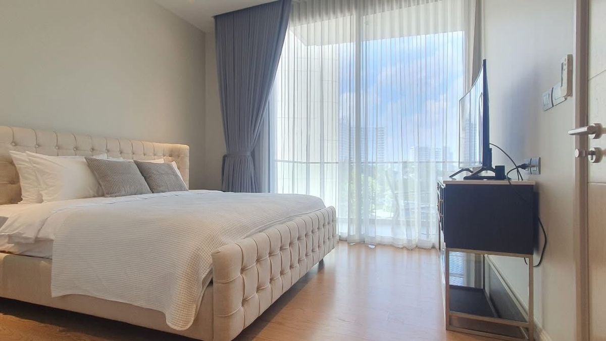 ST272 คอนโดหรูให้เช่า – Magnolias Waterfront Residences ST272 คอนโดหรูให้เช่า – Magnolias Waterfront Residences