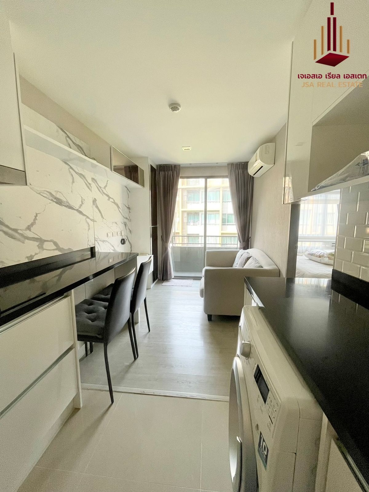 ✨ For Sale: Metro Luxe Ratchada Condo ✨ 💰 ONLY 2,690,000 THB