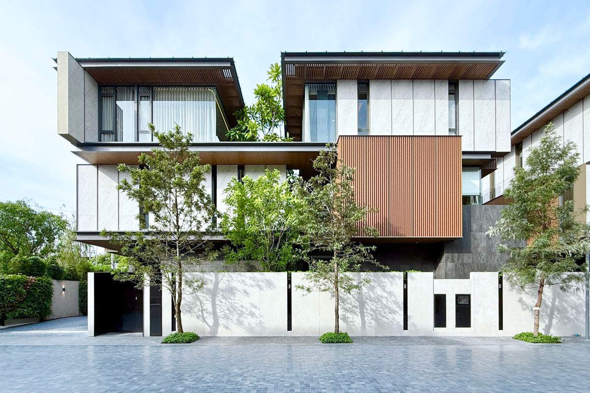 🏛️SONLE RESIDENCES ลงทะเบียนนัดชม ซื้อตรงโครงการ🔥บ้านเดี่ยวหรู 3 ชั้น ขนาด 1,365 ตร.ม. 179 ตร.ว. | 5 ห้องนอน 8 ห้องน้ำ 5 ที่จอด เริ่ม 260 MB ติดต่อนัดชม Tel.0922635410 (เอิร์ธ) 🏛️SONLE RESIDENCES ลงทะเบียนนัดชม ซื้อตรงโครงการ🔥บ้านเดี่ยวหรู 3 ชั้น ขนาด 1,365 ตร.ม. 179 ตร.ว. | 5 ห้องนอน 8 ห้องน้ำ 5 ที่จอด เริ่ม 260 MB ติดต่อนัดชม Tel.0922635410 (เอิร์ธ)