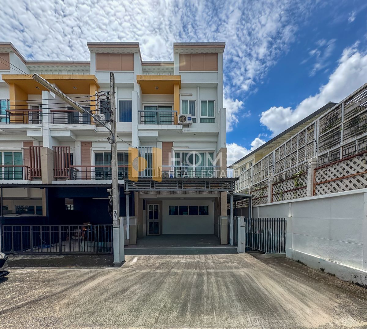ทาวน์โฮม ภณาสิริ เรสซิเด้นซ์ เกษตร - นวมินทร์ / 3 ห้องนอน (ขาย), Panasiri Residences Kaset - Nawamin / Townhome 3 Bedrooms (FOR SALE) TPM007 ทาวน์โฮม ภณาสิริ เรสซิเด้นซ์ เกษตร - นวมินทร์ / 3 ห้องนอน (ขาย), Panasiri Residences Kaset - Nawamin / Townhome 3 Bedrooms (FOR SALE) TPM007