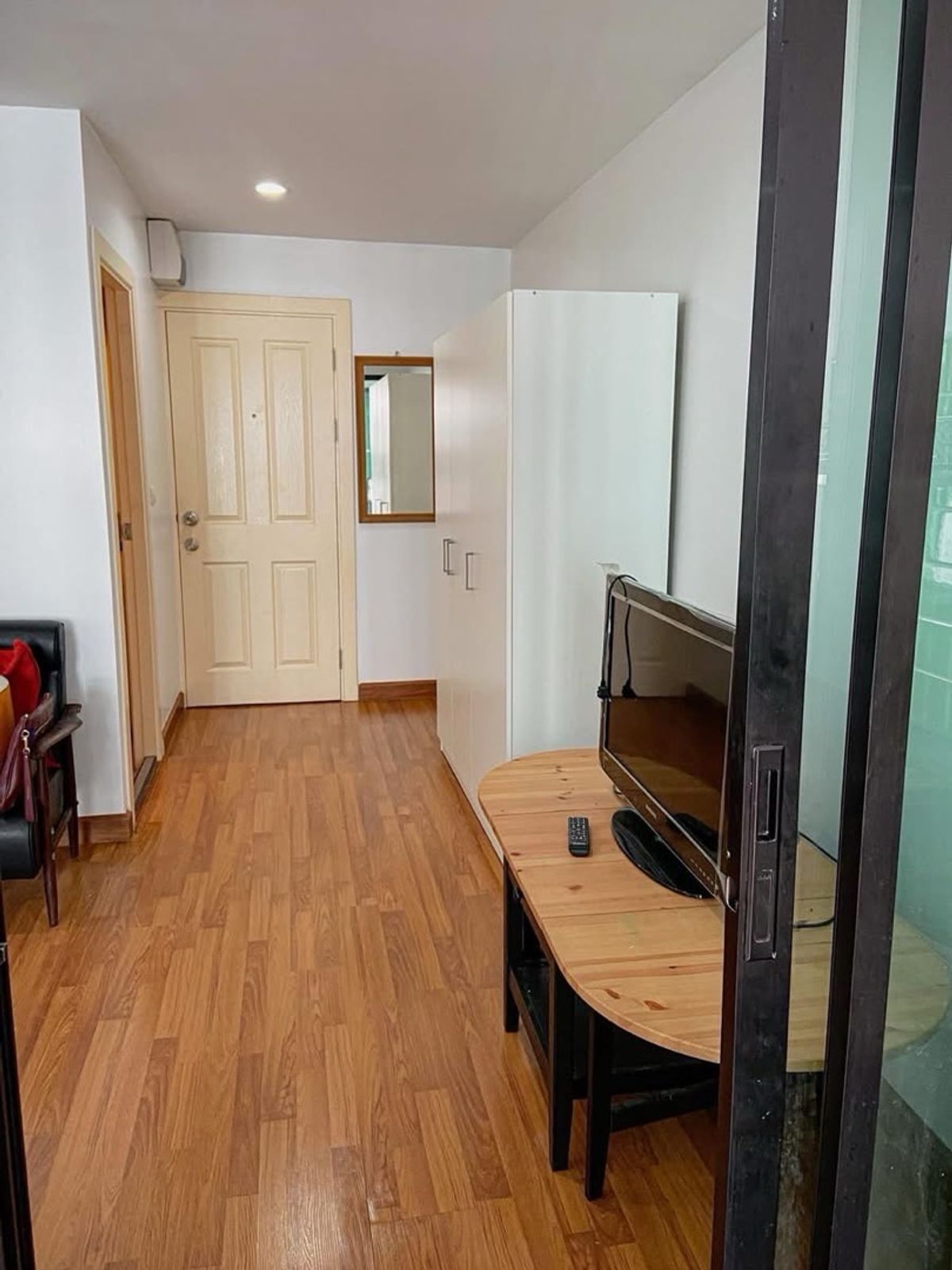 ให้เช่า Condo style Loft Apartment ฉบับเมืองนอก – รูปที่ 4