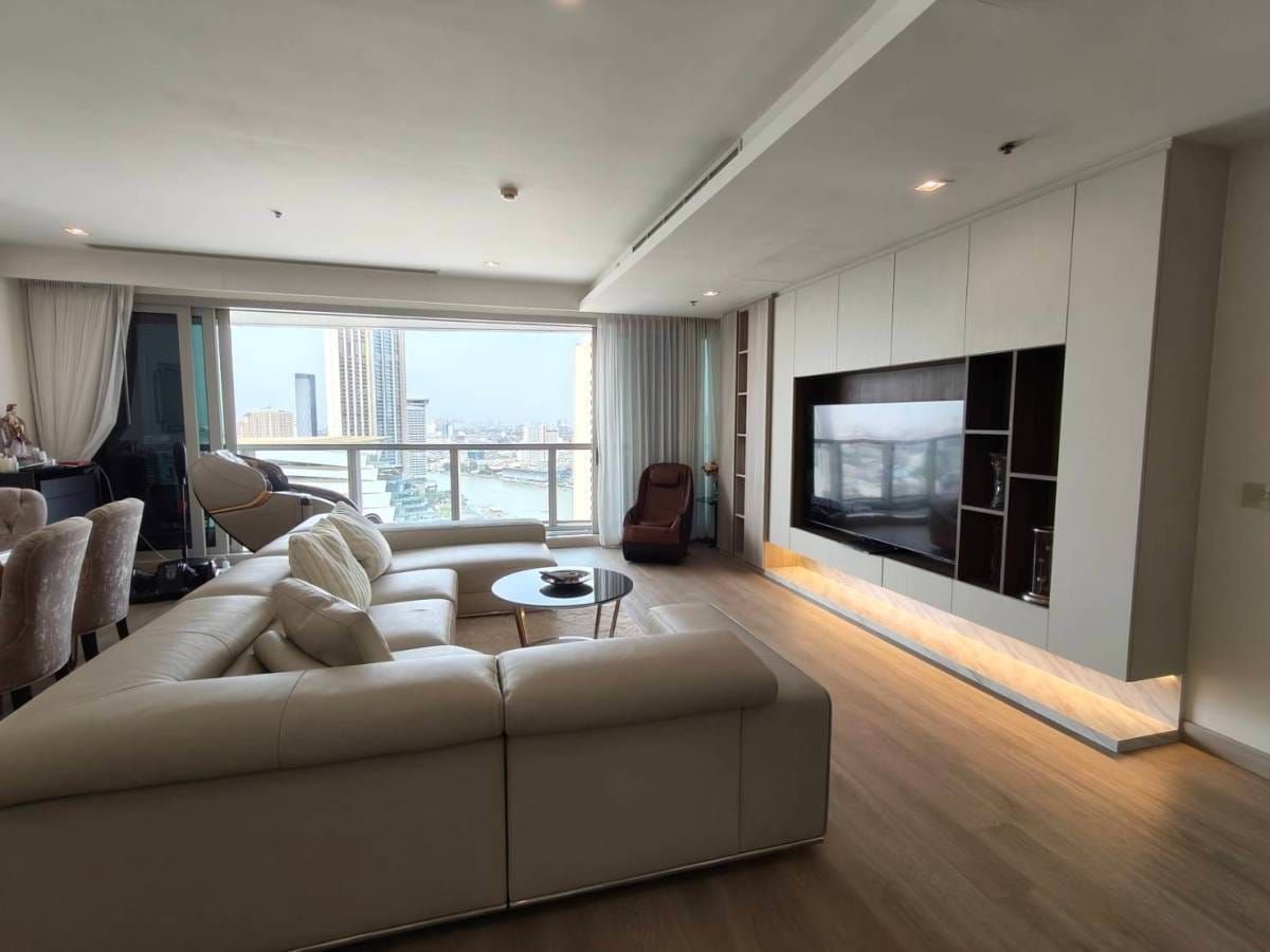 ✨The River✨3 beds 2 baths, Size 230 sqm., near BTS / MRT Krung Thon Buri (0.9 km) Tel.0982645161 