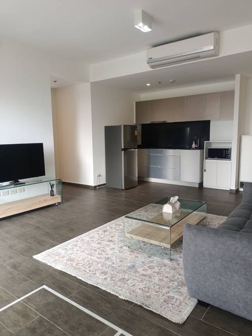 🏢 📌คอนโดหรู 2 ห้องนอน 2ห้องน้ำThe Lofts Ekkamai – พร้อมเข้าอยู่ทันที! 🏢