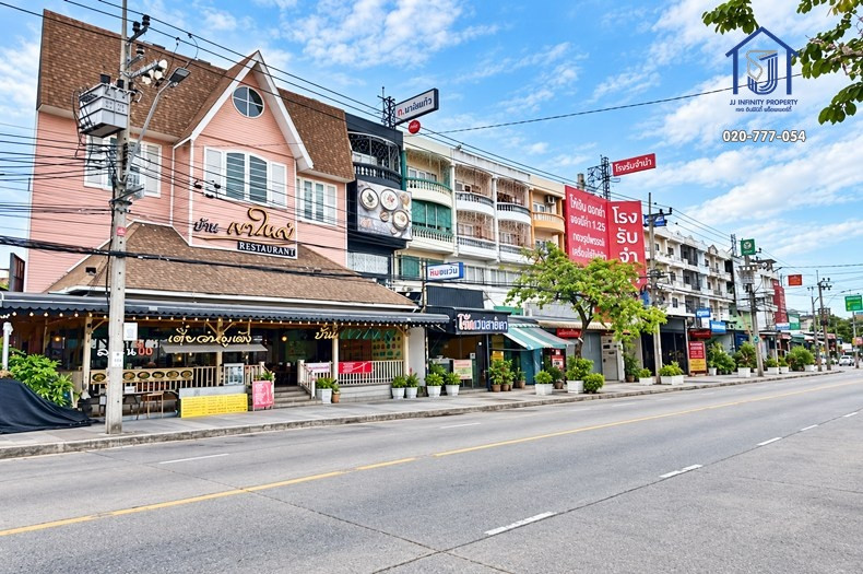 ขายอาคารพาณิชย์ 4.5 ชั้น หลังมุม หน้ากว้าง 15 ม. ติดถนนนวลจันทร์ ใกล้เลียบด่วน–EastVille – รูปที่ 3