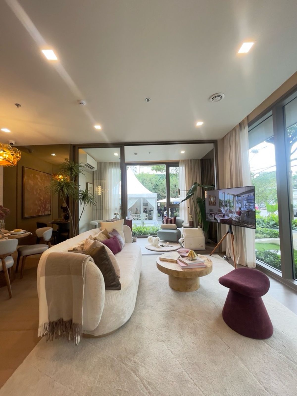 ✨WIDEN by Sansiri - Private & Spacious Living ✨ Luxury condo in the heart of Tel. 0636569606 ✨WIDEN by Sansiri - Private & Spacious Living ✨ Luxury condo in the heart of Tel. 0636569606