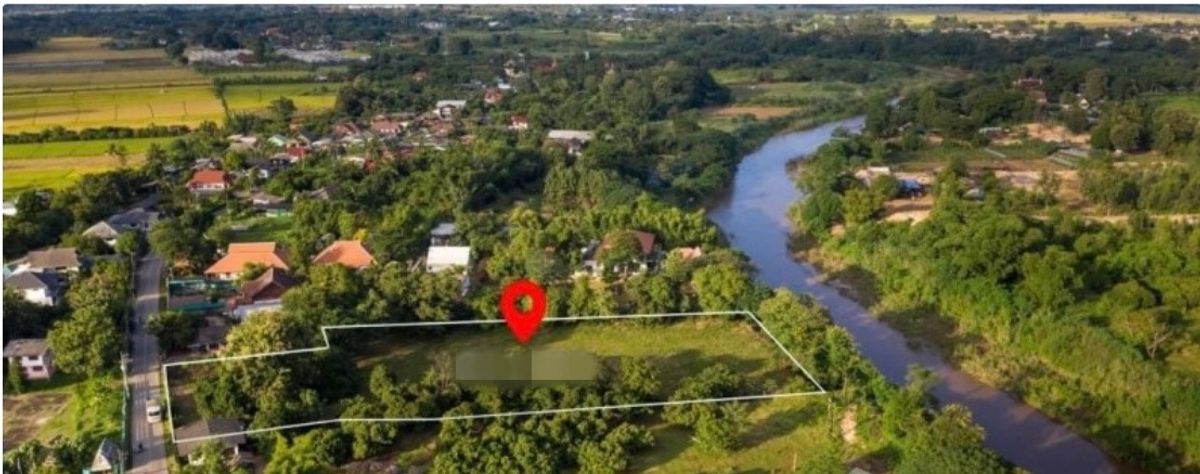 Land for sale next to the Ping River, an area of ​​1-3-82 rai.
