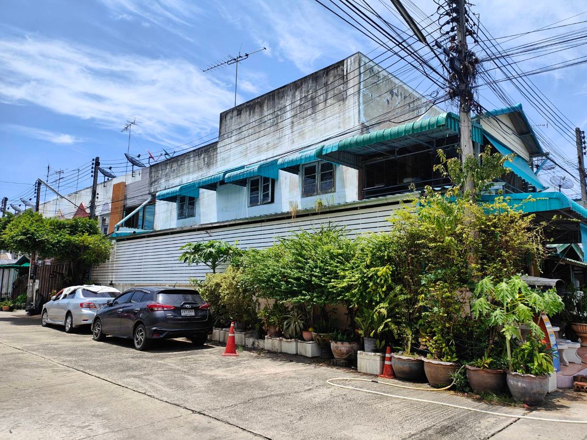 🏡✨ ขายบ้านทาวน์เฮ้าส์ 2 ชั้น บ้านริม 27 ตร.วา หมู่บ้านสระแก้ววิว อ.เมือง จ.นครปฐม ✨🏡 – รูปที่ 2