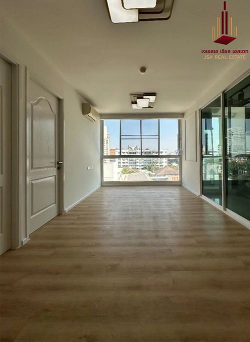✨ Chateau in Town Phaholyothin 11 ✨Sale 3,900,000 THB