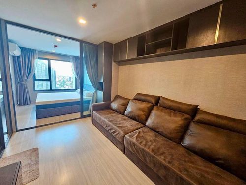 East The high -class high -class room is full ⭐ For rent Life Ladprao (Lad Ladprao)