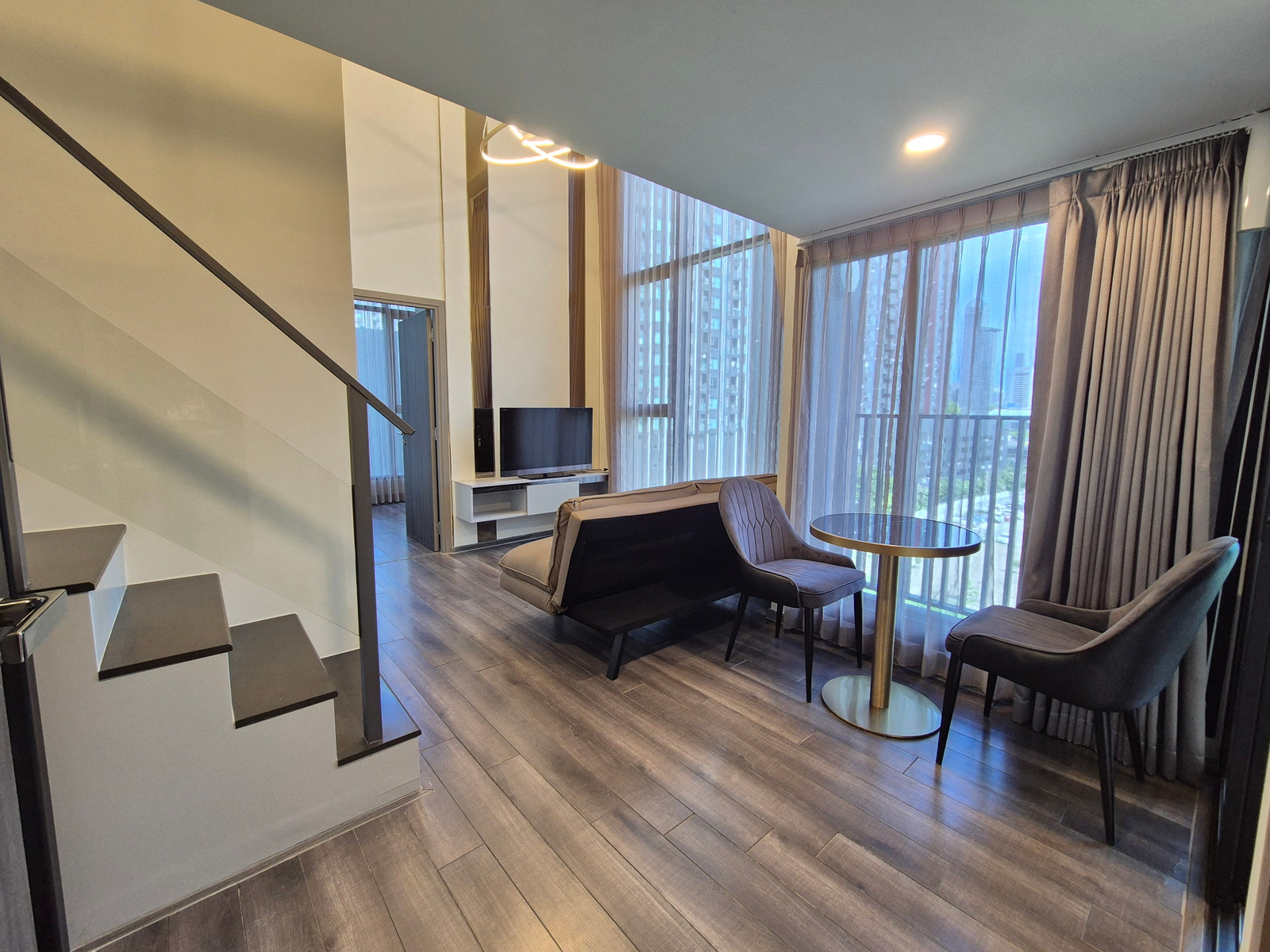 ( BEST PRICE !! ) Duo Space 1 Bedroom Plus+ 42 sq m. Knightsbridge Space Rama 9 near MRT Rama 9
