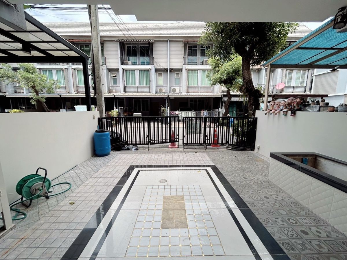 อารียา เดลี่ เกษตร-นวมินทร์ ทาวน์โฮม 3 ชั้น 
Built-in ทั้งหลัง  – รูปที่ 3