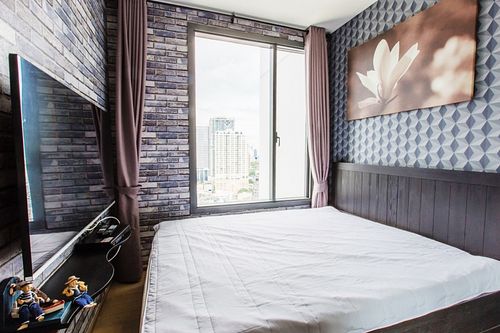 📣Urgent sale! Next to BTS! Pyne by Sansiri with best deal ever!