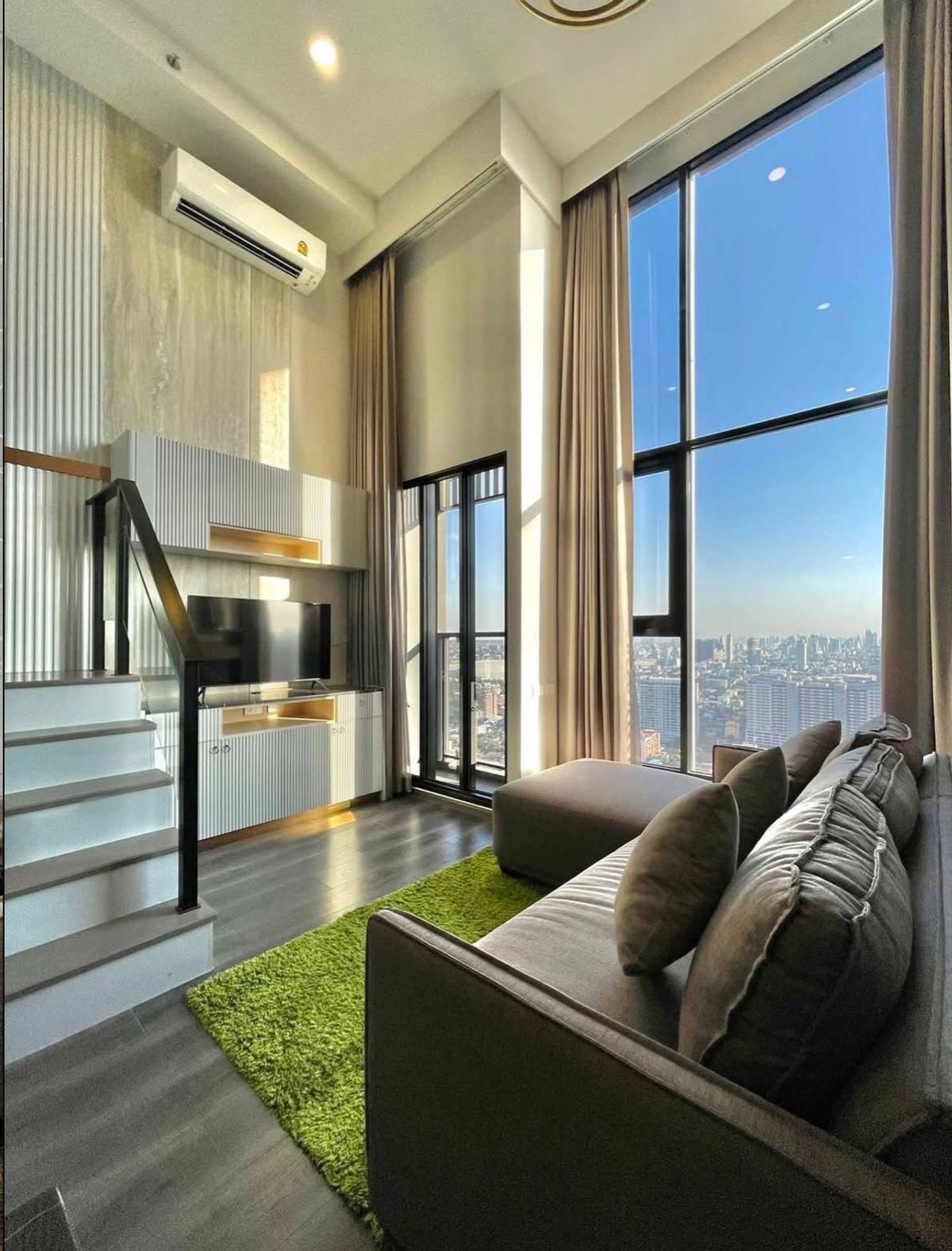 ✨ Rent | Knightsbridge Space Ratchayothin