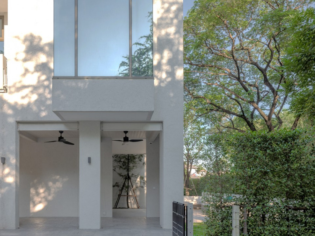 Beautiful detached house for sale, studio style, Soi Ram Intra 65, near Intersection 6, size 199 sq m. – รูปที่ 3