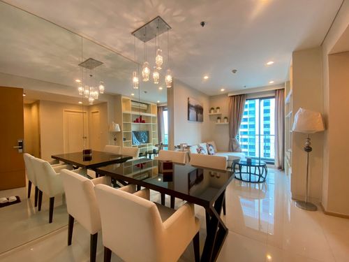 For Rent 1 bedroom, newly decorated, comfortable with area of ​​52 square meters, near MRT Phetchaburi, Airport-Link Makkasan.