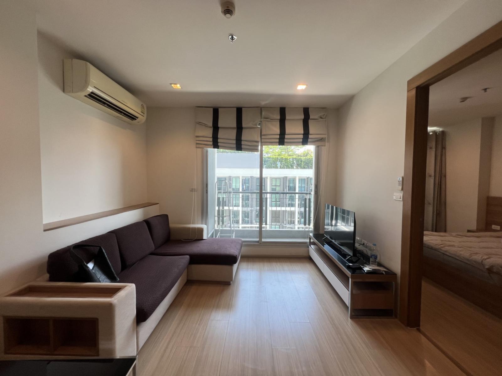FOR RENT condo , Rhythm Ratchada - Huai Khwang , Duplex , nice view , MRT-Huai Khwang , Sam Saen Nok , Huai Khwang , Bangkok , CX-01584 FOR RENT condo , Rhythm Ratchada - Huai Khwang , Duplex , nice view , MRT-Huai Khwang , Sam Saen Nok , Huai Khwang , Bangkok , CX-01584