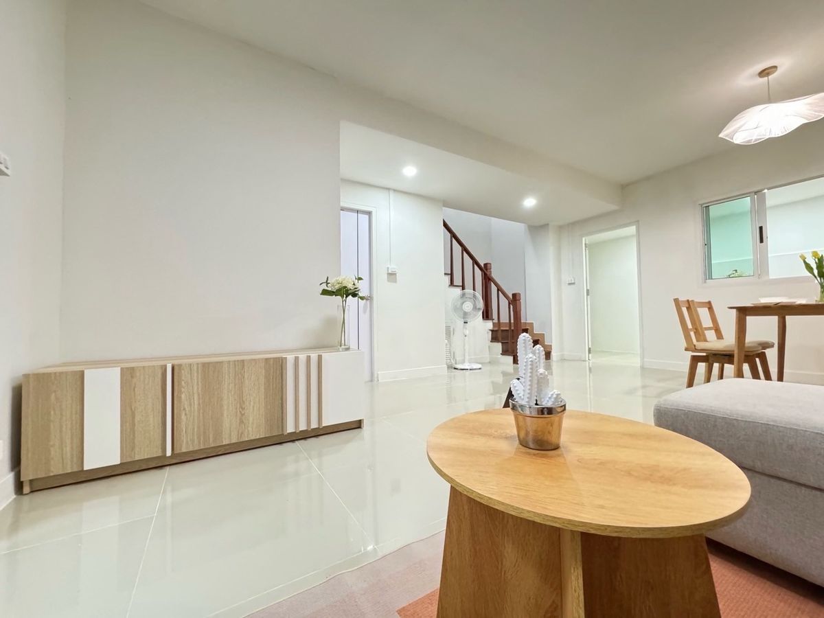 House for sale, Pruksa Village 12/1 (the  sells by himself)