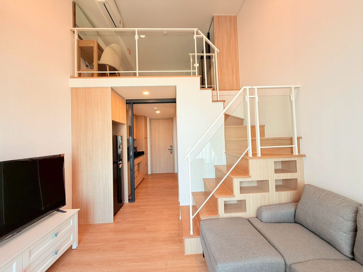 📣ห้องว่างใหม่ให้เช่า 1 ห้องนอน 1 ห้องน้ำ ไทป์ Duplex โซนพระราม 9 Landmark @MRTA Station