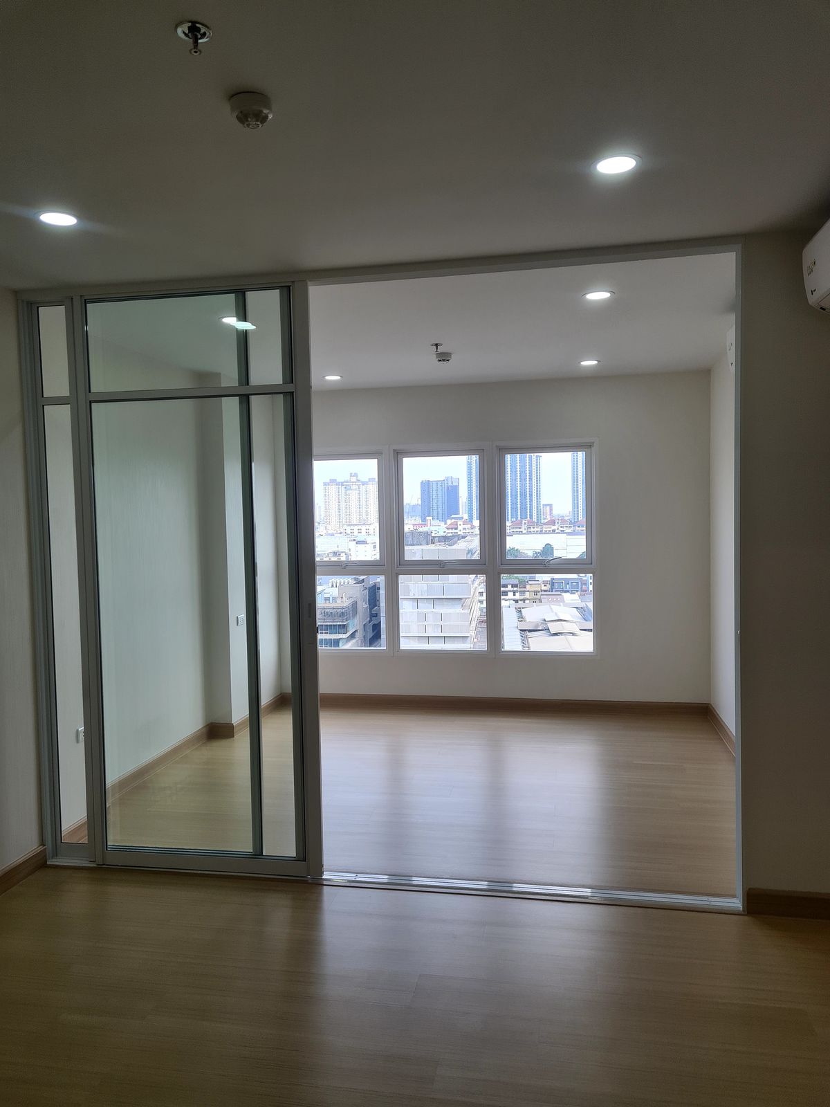เช่า 12,000 บาท – รูปที่ 3