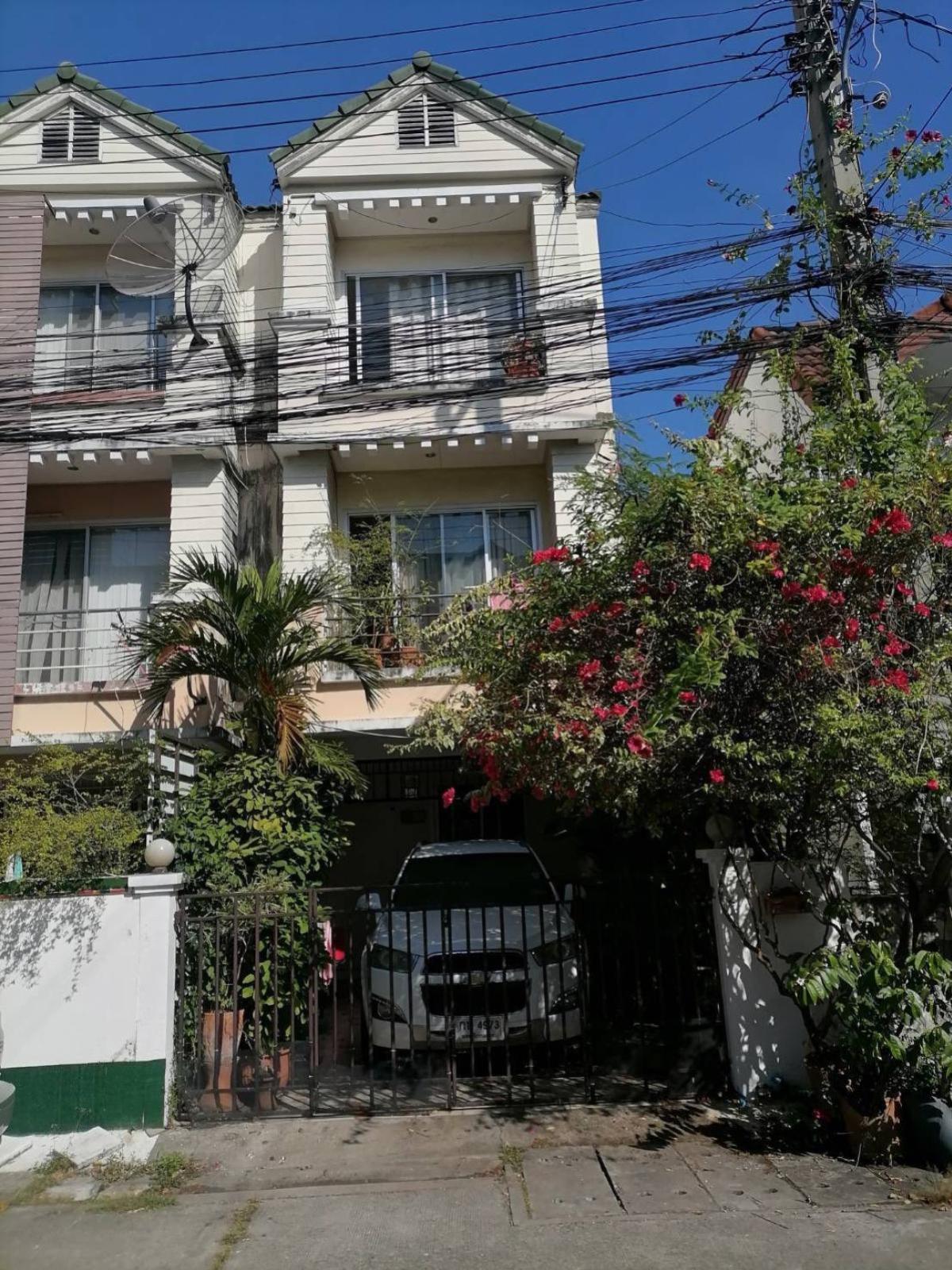 For Sale Townhouse/Townhome  , Sittarom Lat Pla Khao 87 , MRT-Lat Pla Khao , Anusawari , Bang Khen , Bangkok , CX-130869