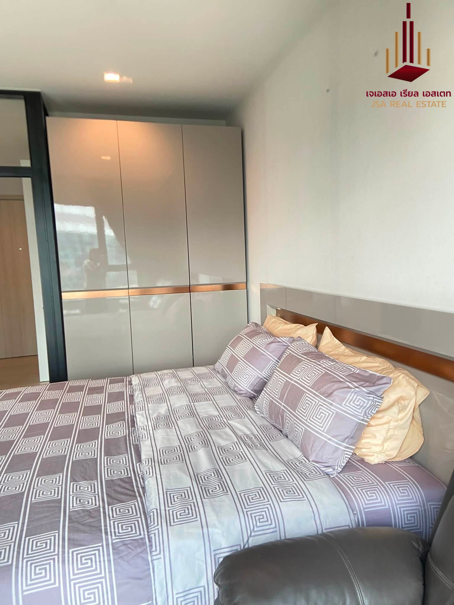 ✨ For Rent: Life One Wireless Condo ✨ 💰 Only 18,000 thb/month ✨ For Rent: Life One Wireless Condo ✨ 💰 Only 18,000 thb/month