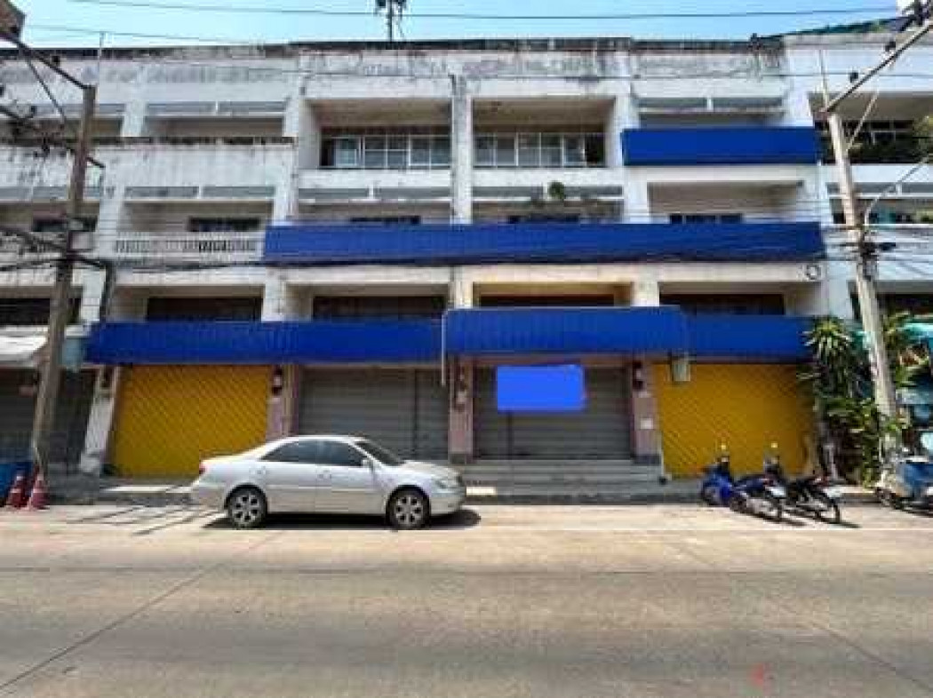Factory for sale, Factoryland 2, two factories connected together, with 4 office units, 900 sq m, 80 sq wa, Phutthamonthon Sai 5