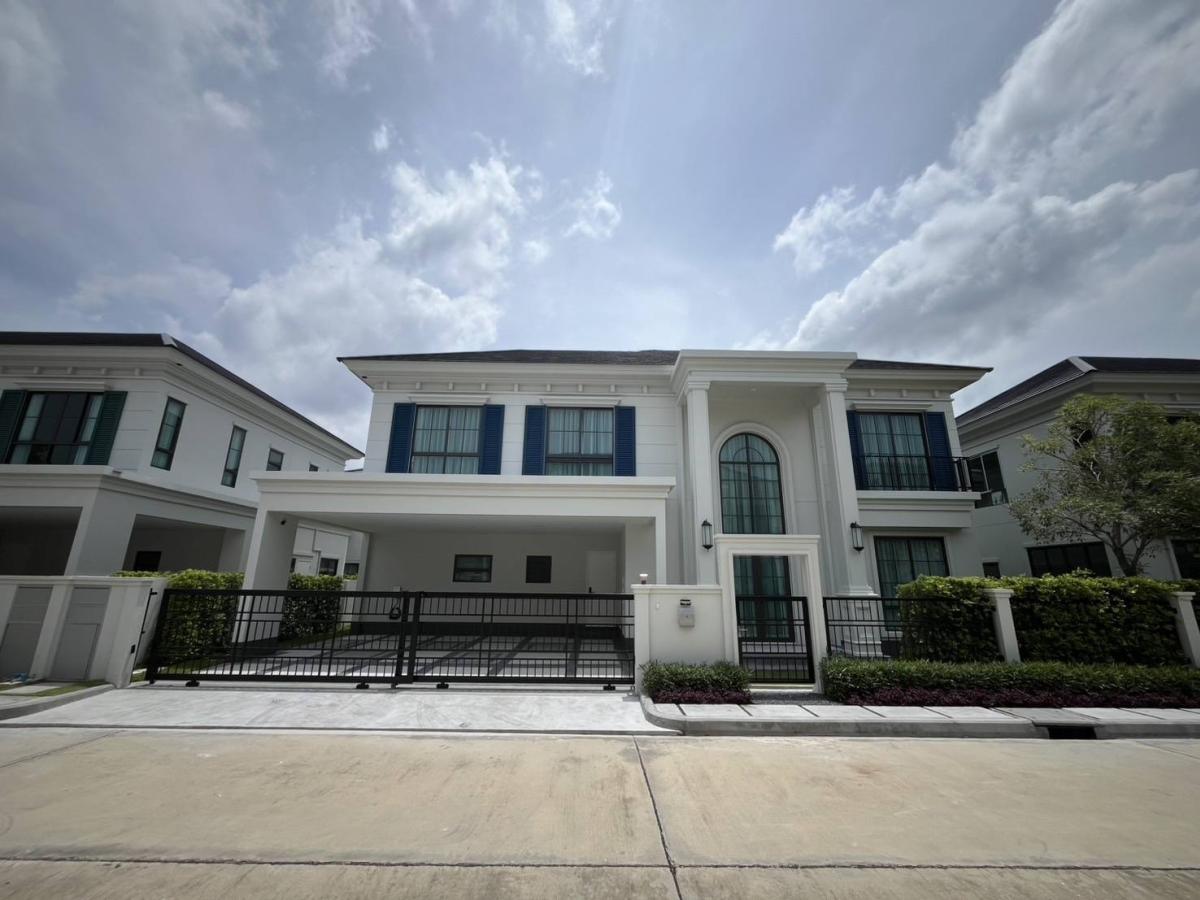 บ้านหรู 4 ห้องนอนใจกลางบางนา พร้อมเข้าอยู่ทันที Luxury 4-Bedroom Home in Bangna Ready for You Now บ้านหรู 4 ห้องนอนใจกลางบางนา พร้อมเข้าอยู่ทันที Luxury 4-Bedroom Home in Bangna Ready for You Now