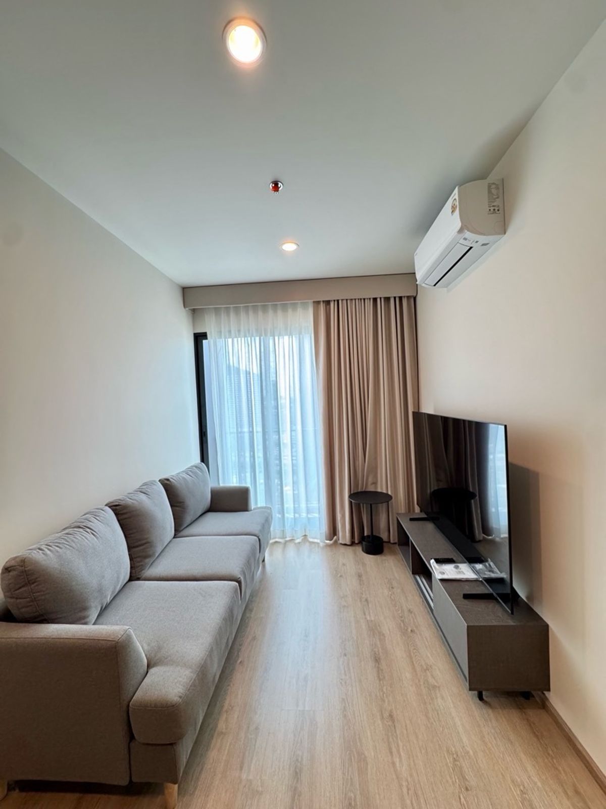 ให้เช่าคอนโด Nue Distric R9 2นอน2น้ำ ห้องใหม่แกะกล่อง พร้อมเข้าอยู่
