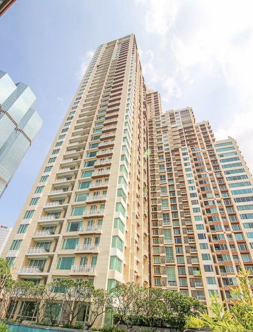 ✨ For Sale: The Empire Place Condo ✨  💰 Only 13,800,000 THB