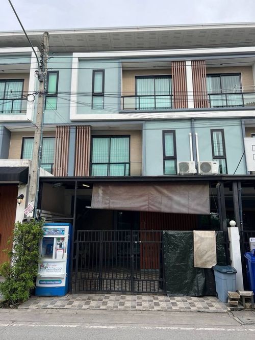 ให้เช่าบ้าน ทาวน์โฮม บ้านชญาดา แอท เวิร์ค ใกล้ แมคโคร ศรีนครินทร์ เพียง 5 นาที