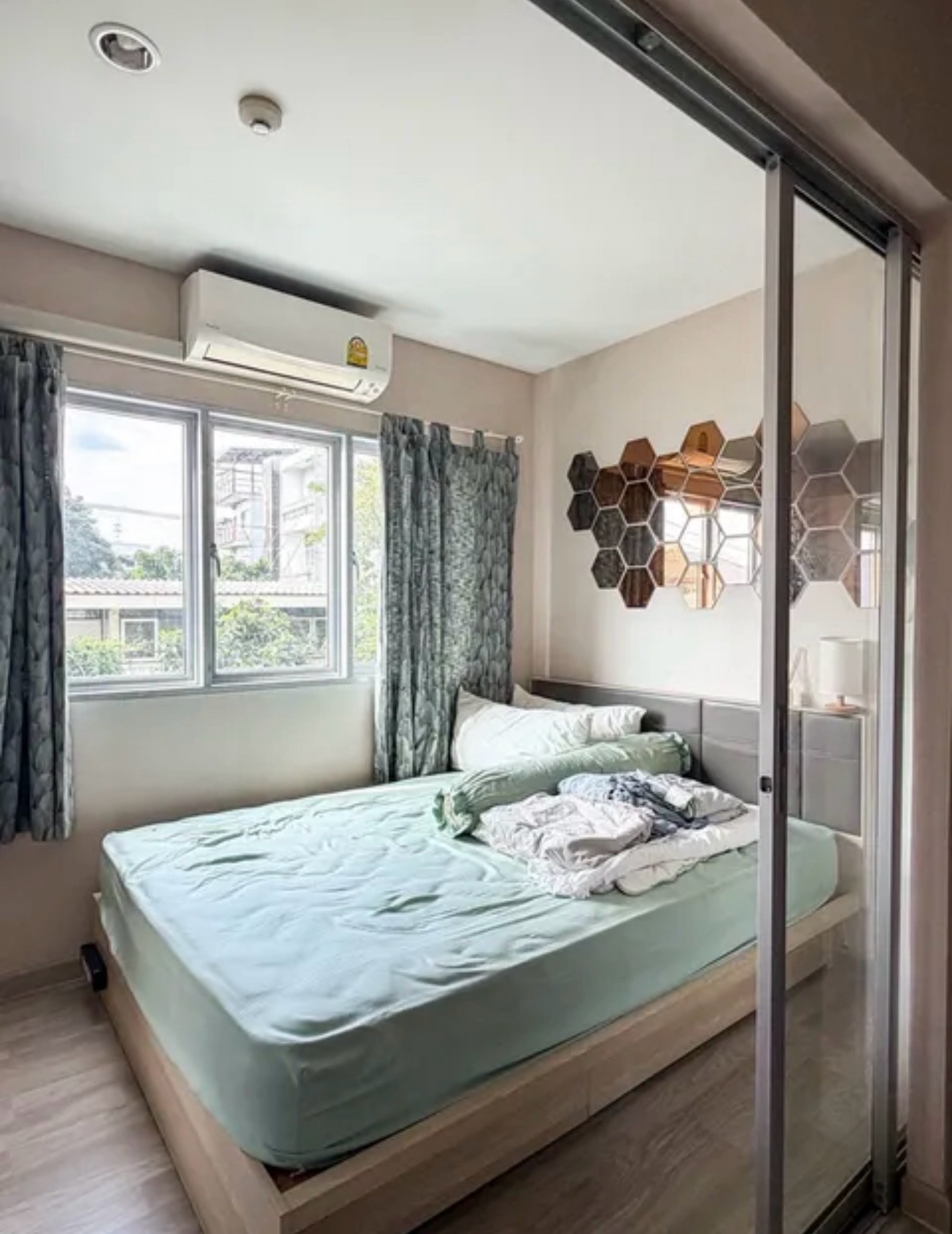 Condo for sale The Privacy Ladprao-Sena near MRT Lat Phrao Condo for sale The Privacy Ladprao-Sena near MRT Lat Phrao