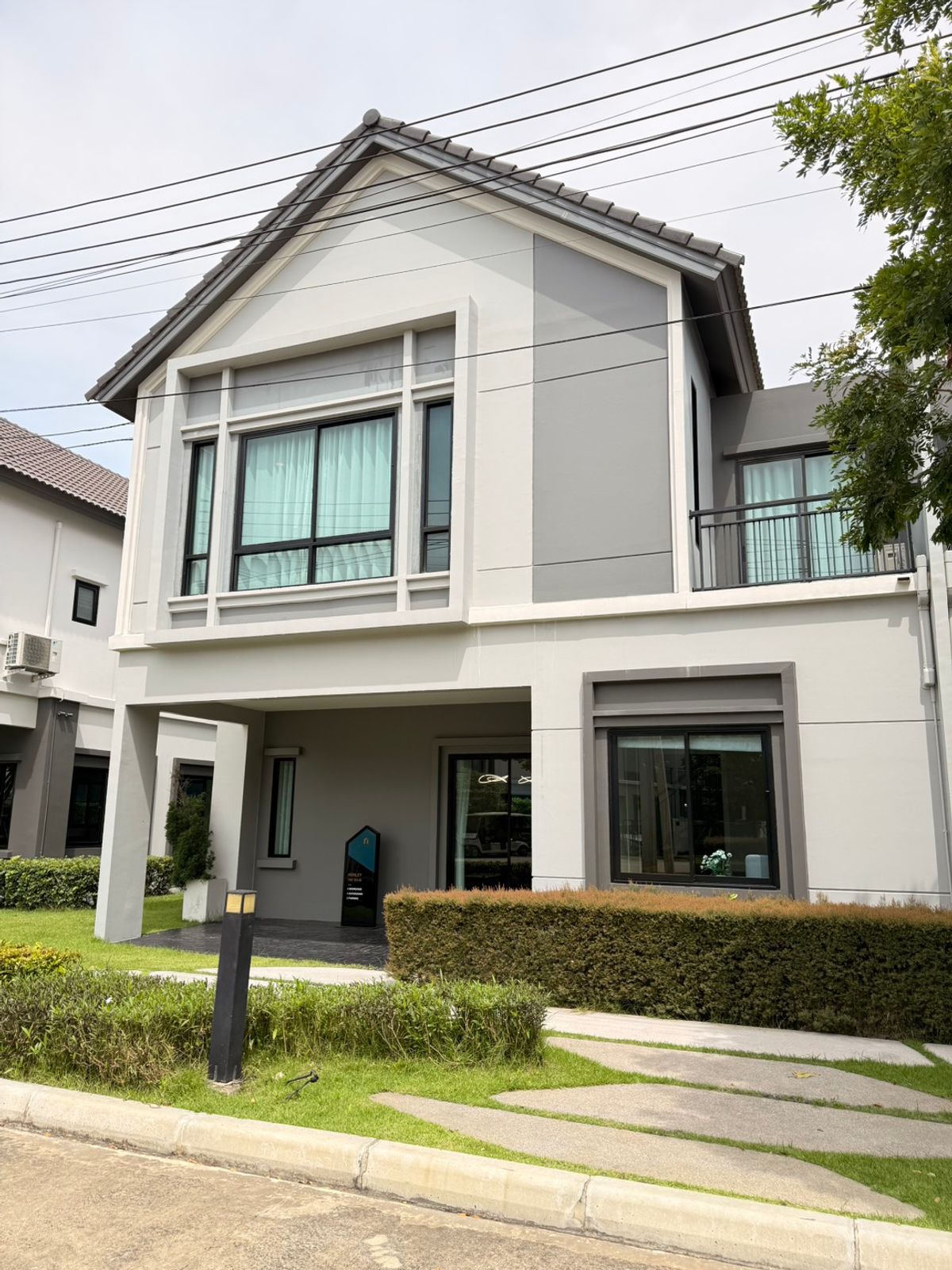 🏡 บ้านตัวอย่างพร้อมอยู่! 💨 สวยเหมือนในโบรชัวร์ แต่เห็นของจริงยิ่งตกหลุมรัก ❤️ – รูปที่ 2