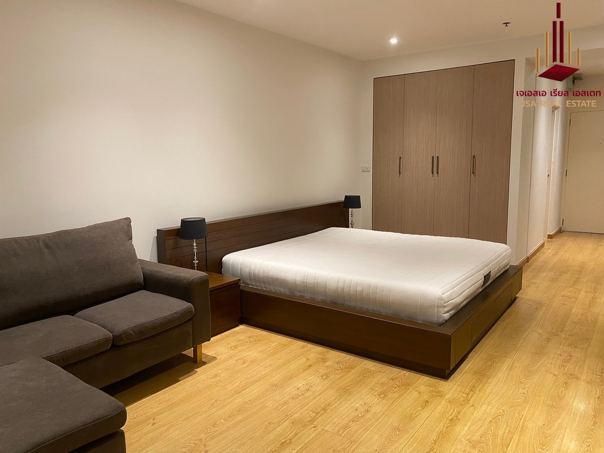 ✨ For Rent: Silom Grand Terrace Condo ✨  💰 Only 30,000 THB/month