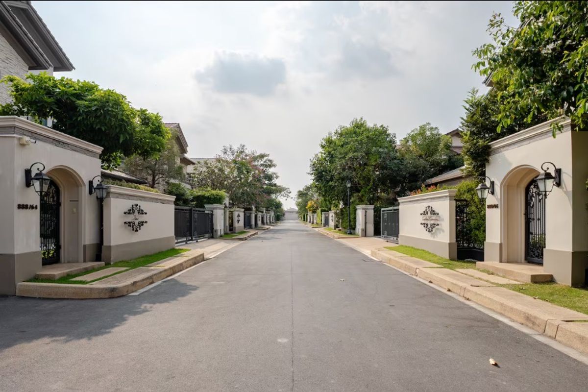 นันทวัน รามอินทรา – พหลโยธิน 50: บ้านเดี่ยวแปลงมุมที่ใช่... พร้อมย้ายเข้าอยู่อาศัย
