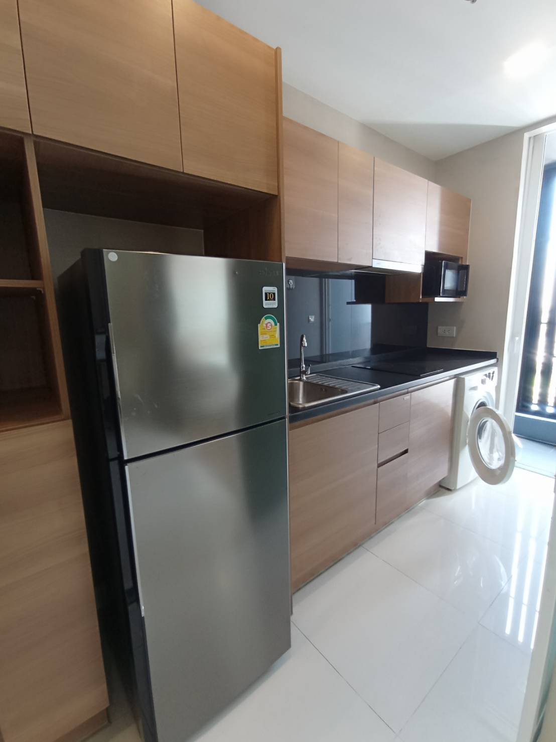 ***ให้เช่า เดอะ เมโทรโพลิส สำโรง คอนโดมิเนียม 1 ห้องนอน 1 ห้องน้ำ 35 ตร.ม. ชั้น 16 อาคาร B เฟอร์ครบ พร้อมเข้าอยู่ ปล่อยเช่า 12,000 บาท/เดือน – รูปที่ 2