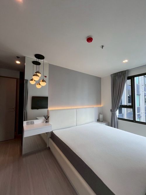 For Rent📍2Bed 2Bath🛁Life Ladprao✨0639399665
