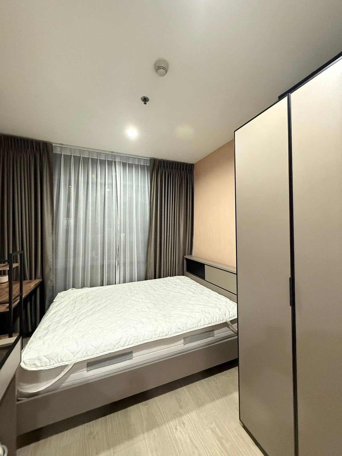 ห้องสวยแต่งครบทำเลดี วิวสระ⭐Metro Sky บางซ่อน-อินเตอร์เชนจ์ (ประชาชื่น) – รูปที่ 3