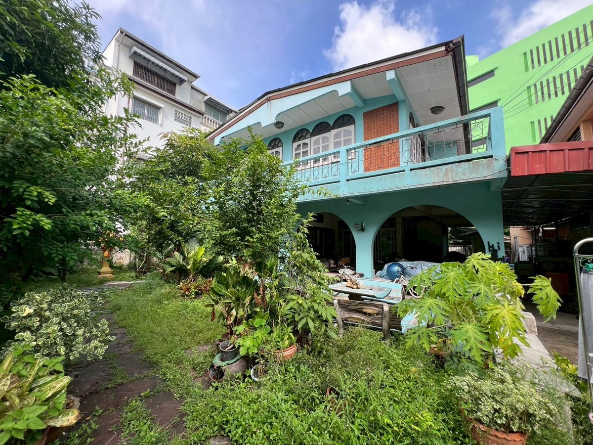 Land for sale, Rama 2 Soi 20, size 125 sq m., near Rama 2 Road, only 190 m. Land for sale, Rama 2 Soi 20, size 125 sq m., near Rama 2 Road, only 190 m.