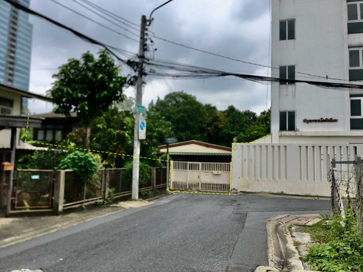 Land with Existing Building for Sale: Soi Phibun Watthana 3, Rama 6 Road. – รูปที่ 4