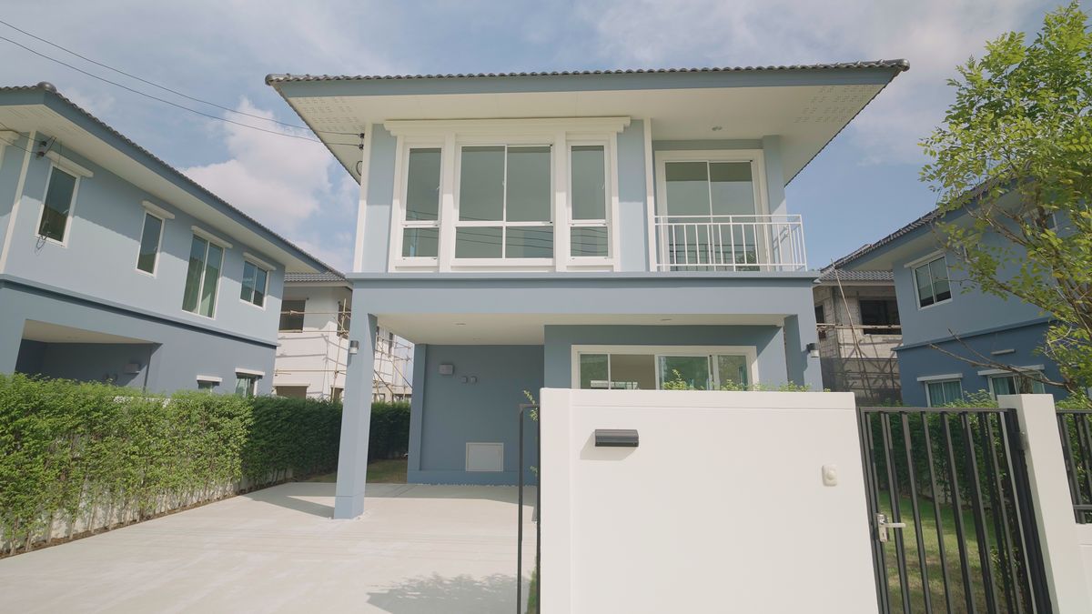 เสนา วิลเลจ บางปะกง-บ้านโพธิ์ บ้านเดี่ยวโซนสวยหน้าสวน ราคาพิเศษ 3.6 ล้าน – รูปที่ 3
