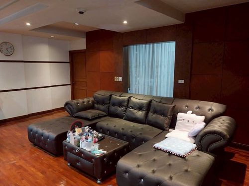 📢👇 Ideal for living and investment, petfriendly unit in Emdistrict near Benjakitti and Benjasiri Park 