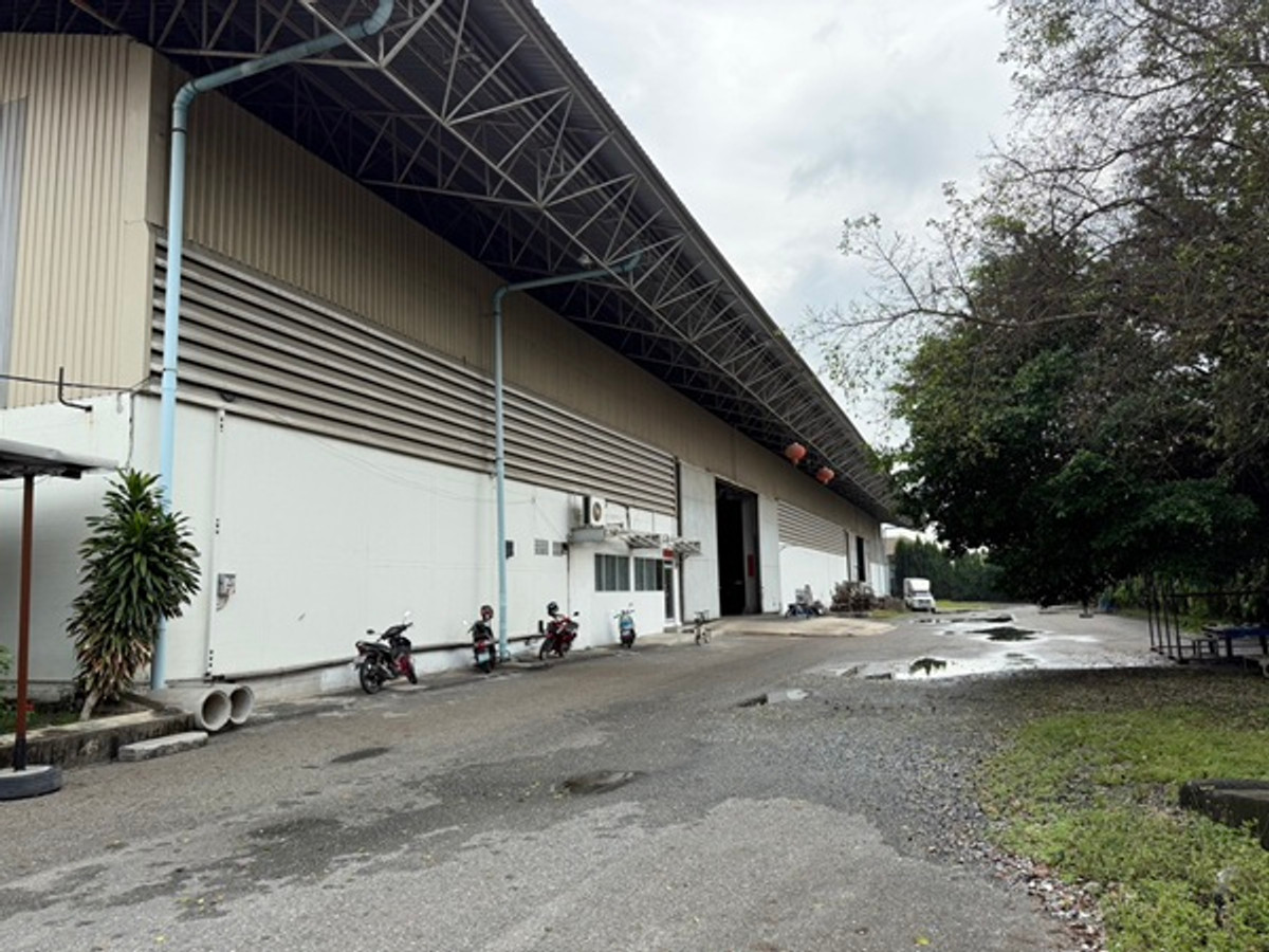 Factory building/warehouse/warehouse for rent Usable area size 3,700 sq m. Office, Theparak Road, Khlong Khut, rental price 120 baht/sq m. – รูปที่ 2