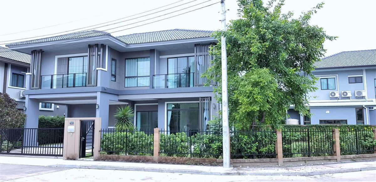 P0273 Sale Corner Detached House in The Plant Exclusique Pattanakarn38 P0273 Sale Corner Detached House in The Plant Exclusique Pattanakarn38