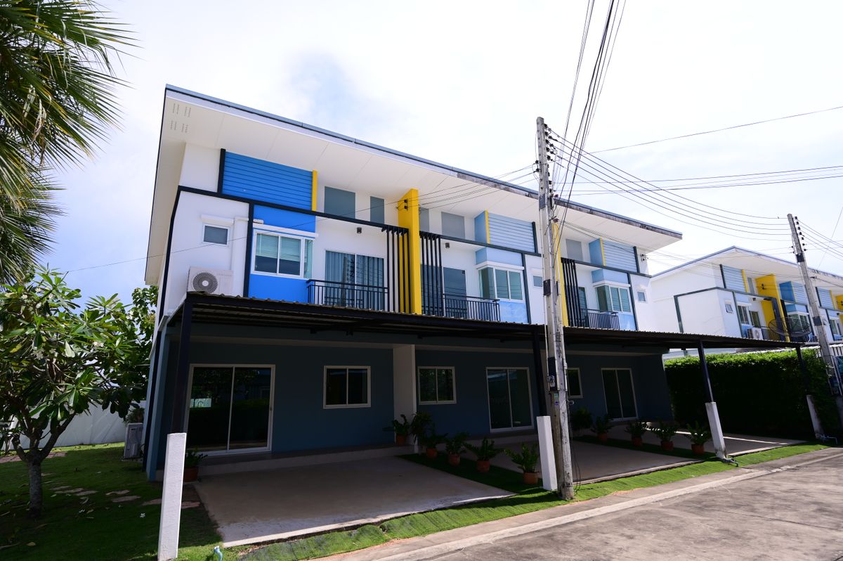 โครงการบ้านบูรพรา พราวทาวน์ บ่อวิน ชลบุรี