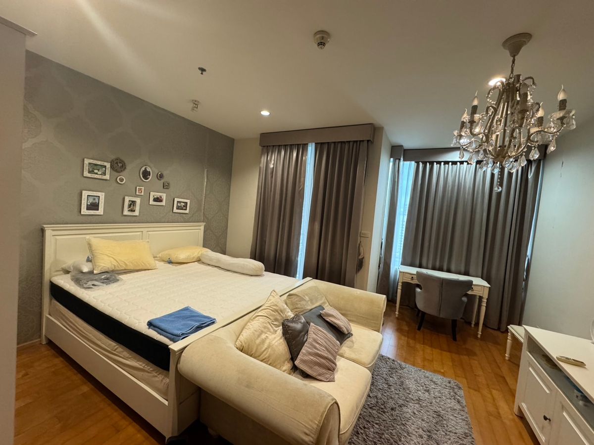 ห้องราคาดีมาก วิวสวน ใกล้ BTS พญาไท และ ราชเทวี ราคาเพียง 18,000บาท , Accept short term rent