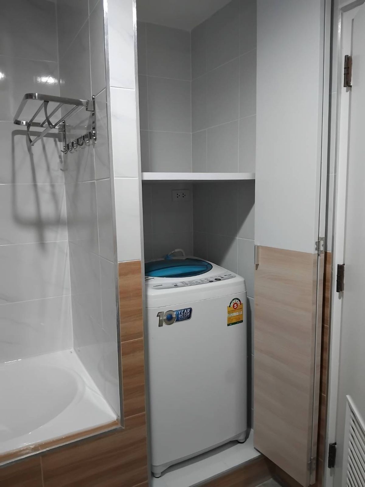 for rent condo CITY RESORT Sukhumvit 49 61 Sq.m fully furnished (S03-2135) for rent condo CITY RESORT Sukhumvit 49 61 Sq.m fully furnished (S03-2135)