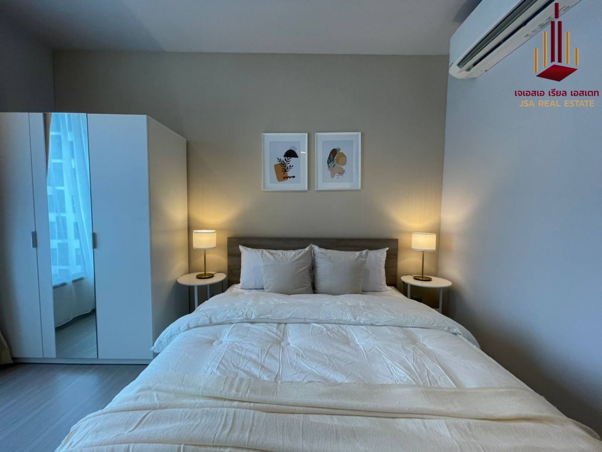 ✨ For Rent: Life Asoke - Rama 9 Condo ✨ 💰 Only 19,000 THB/month