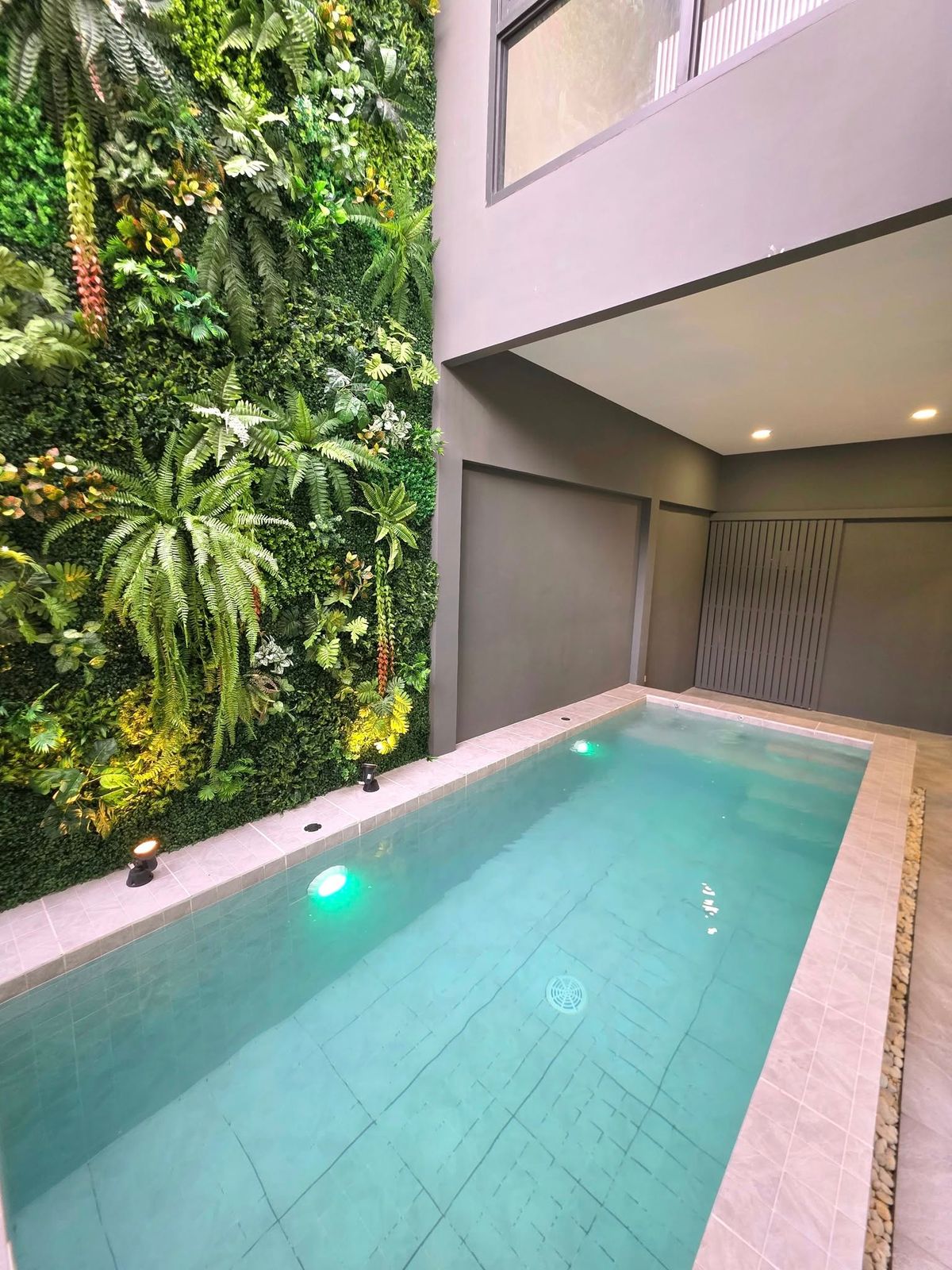 บ้านเดี่ยว Pool villa “มี สระว่ายน้ำส่วนตัว”🏠 หลังเดียว ใจกลางสุขุมวิท ! เดินไป BTS บางจากแค่ 700 เมตร ● 3 ห้องนอน 4 ห้องน้ำ |  250 ตร.ม. | ที่ดิน 42 ตร.วา เพียง 14.9 ล้าน ‼️คุ้มมาก  ติดต่อ 📞081-152-6154 Agent  