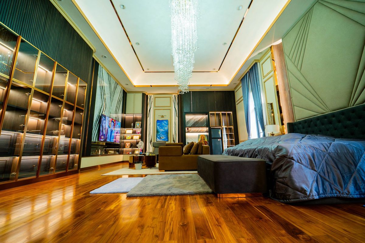 ขาย ✨ คฤหาสน์หรู เพิ่งสร้างเสร็จ ✨ บนที่ดิน 2 ไร่ 68.5 ตรว. 🛌 มี 4 ห้องนอน 🪑 5 ห้องรับรอง 🛁 15 ห้องน้ำ 🚕 20 จอดรถ 📍 พุทธมรฑล สาย 3  – รูปที่ 4